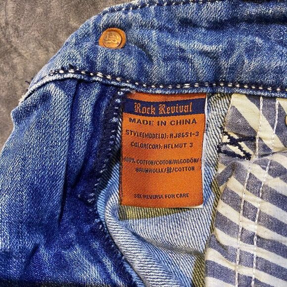 Distressed Rock Revival Helmet Size 31 Straight Embroidered Light Wash Jeans - Picture 12 of 12